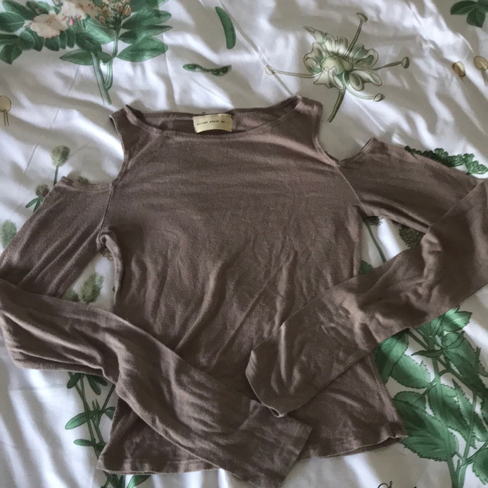 simple mauve long sleeve